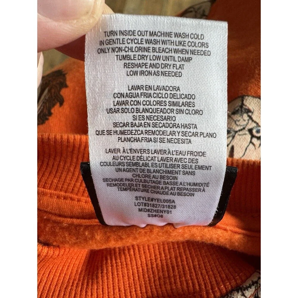 CHUCKY Horror Movie Orange Sweatshirt Size LRG All Over Print Doll Scary